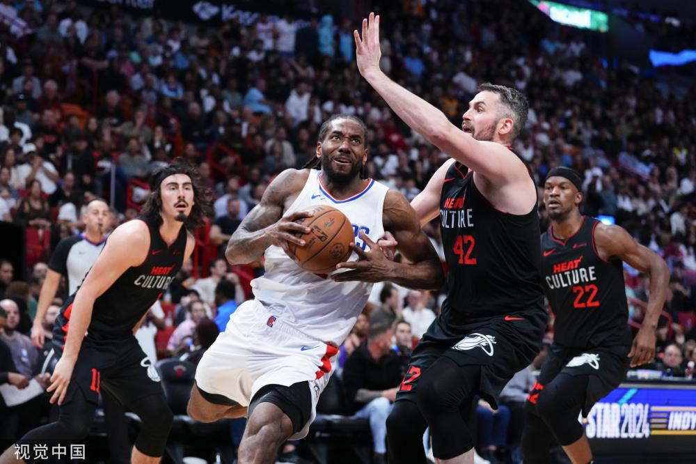 对阵河内F 对阵河内F